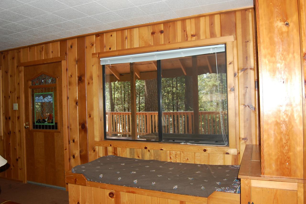 9S Pine Cabin South Wawona エクステリア 写真