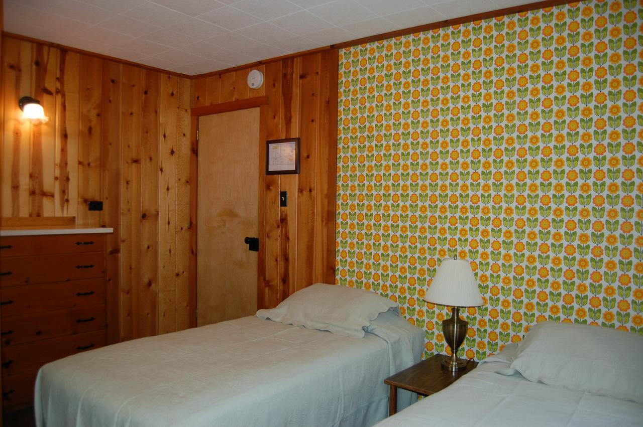 9S Pine Cabin South Wawona エクステリア 写真