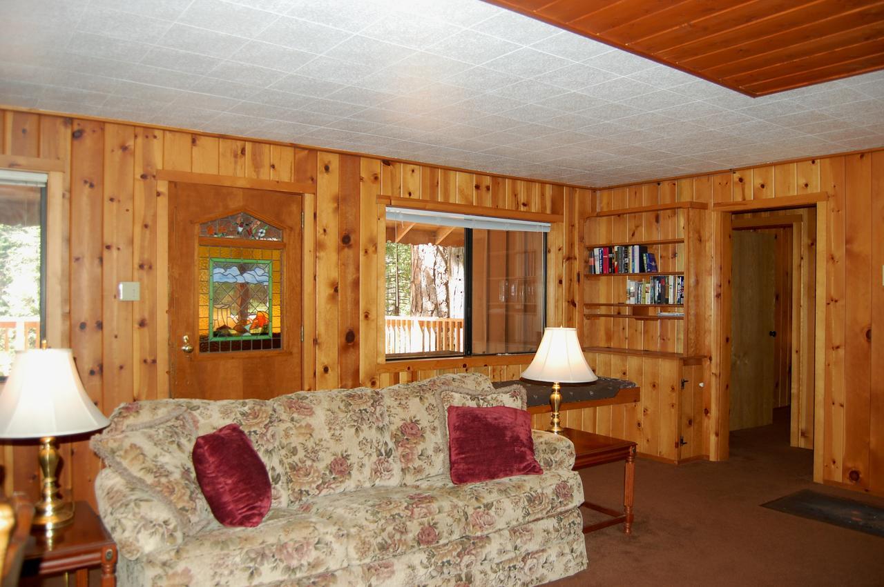 9S Pine Cabin South Wawona エクステリア 写真