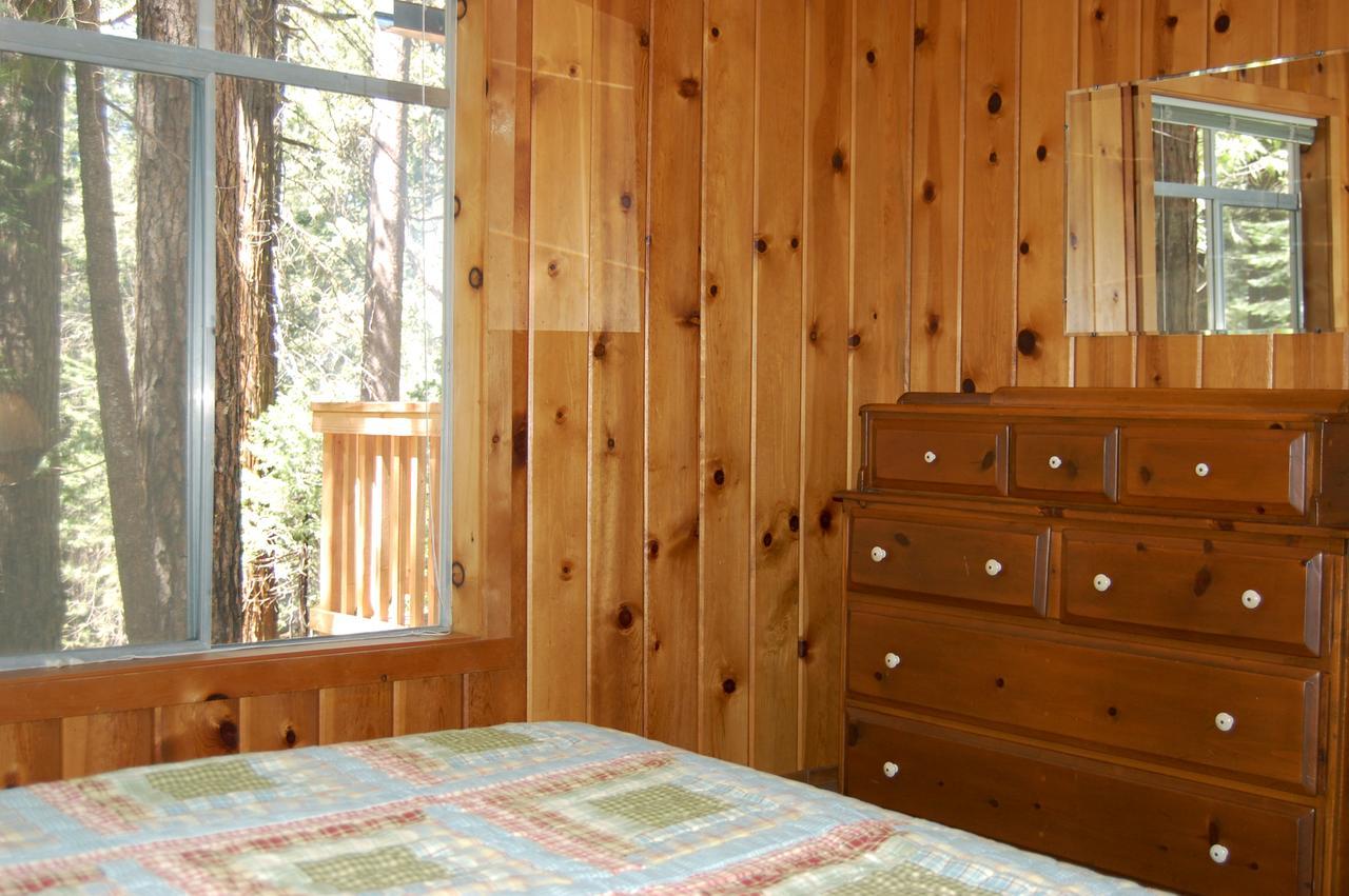 9S Pine Cabin South Wawona エクステリア 写真