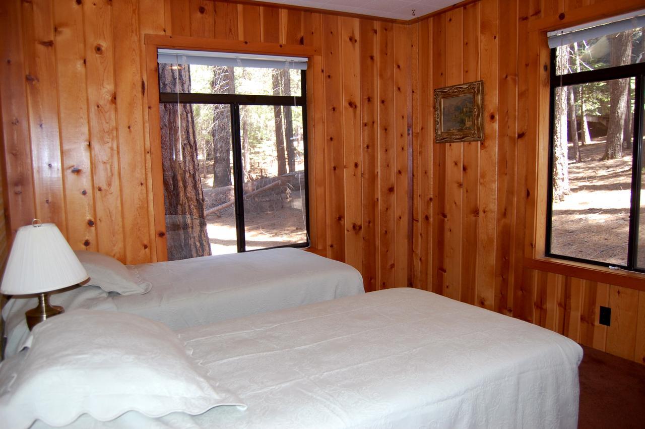 9S Pine Cabin South Wawona エクステリア 写真